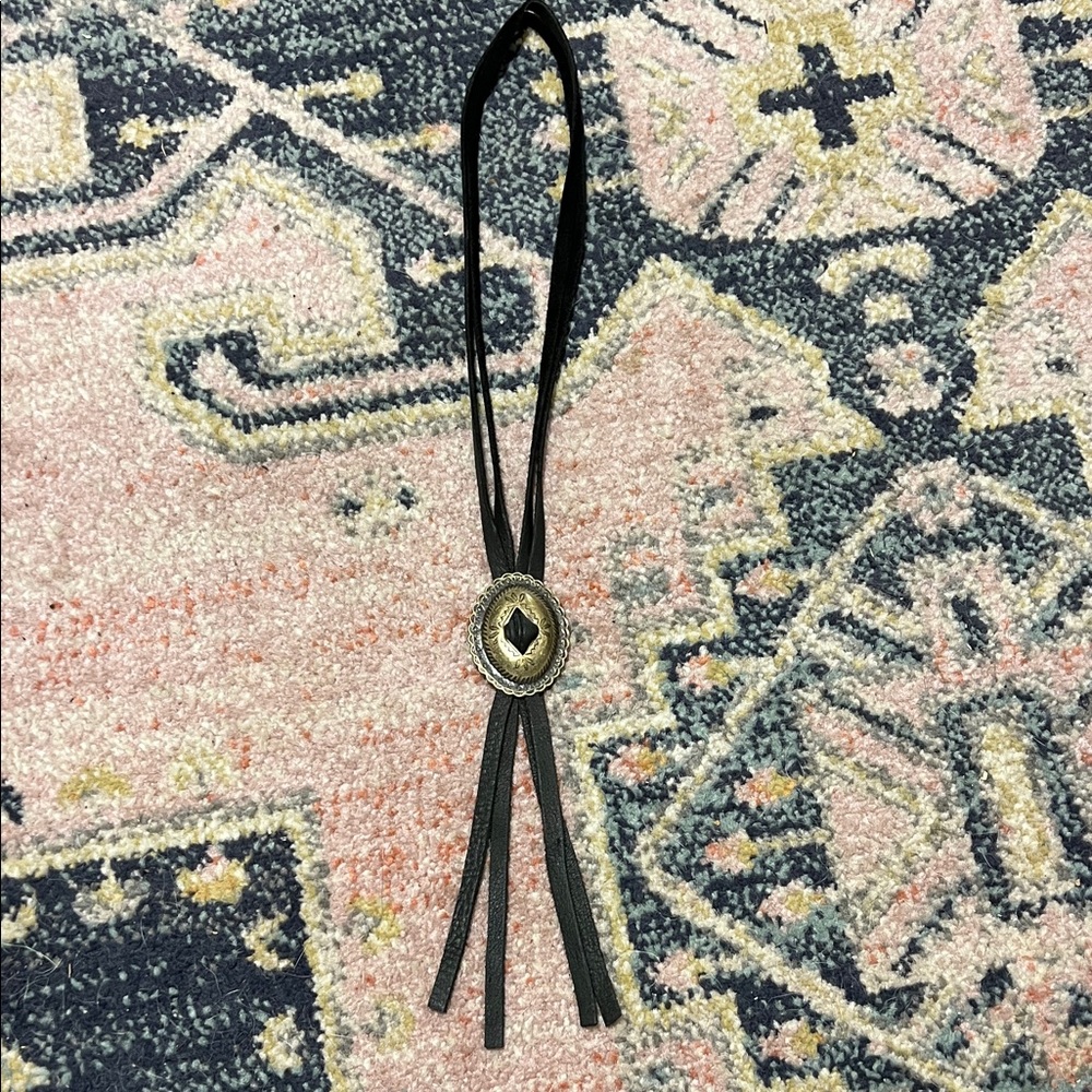 Bolo tie